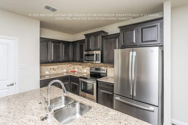 Photo - 137 Wagon Mound Dr