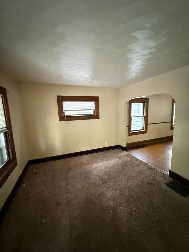 Photo - 3805 Hoiles Ave