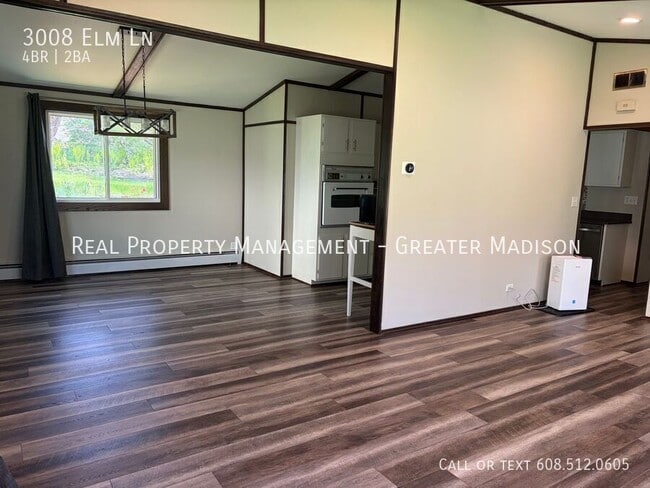 Photo - 3008 Elm Ln