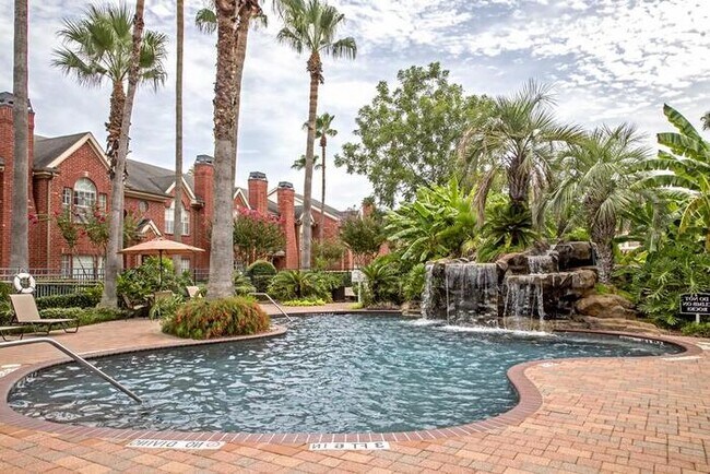 Photo - 2380 Bering Dr Unidad d1