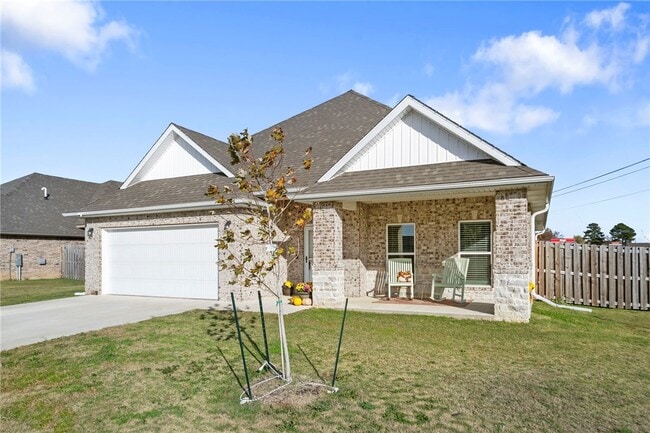 Photo - 102 Manfield Ave