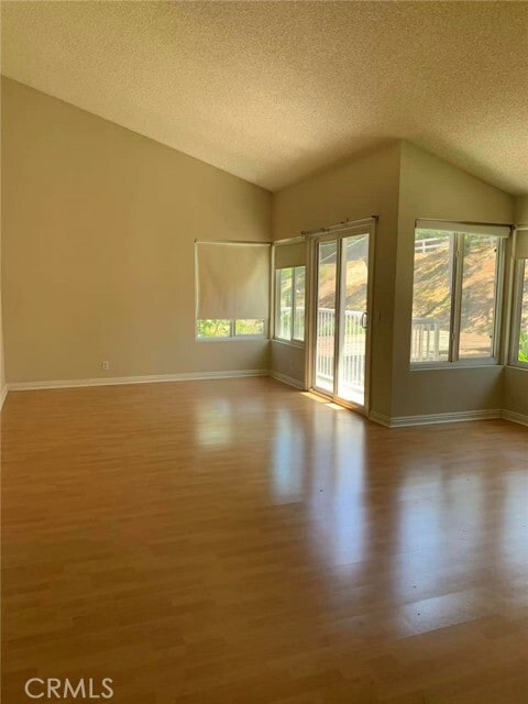 Photo - 3400 Hawkwood Rd