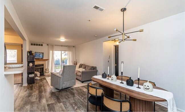 Photo - 867 Amanda Ln