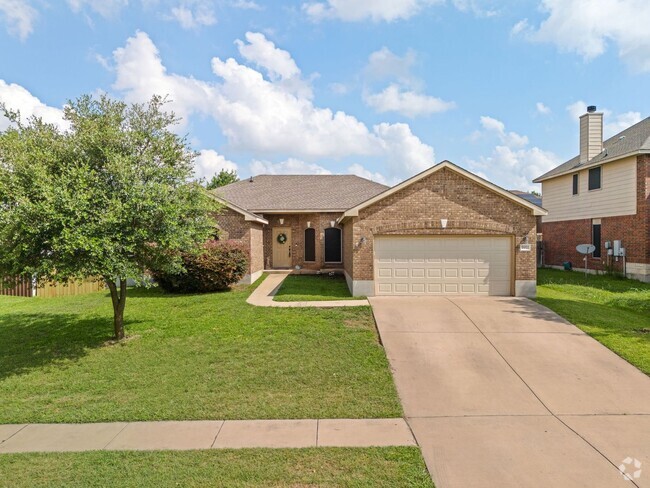 Building Photo - White Rock Estates Rental
