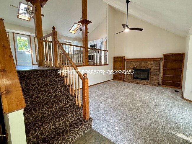 Photo - Who is looking for a New Kitchen?