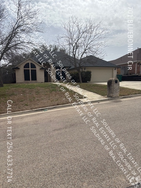 Building Photo - 701 Bluebonnet Cir Rental