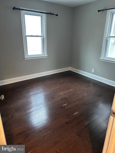 Photo - 2021 Maple Ave