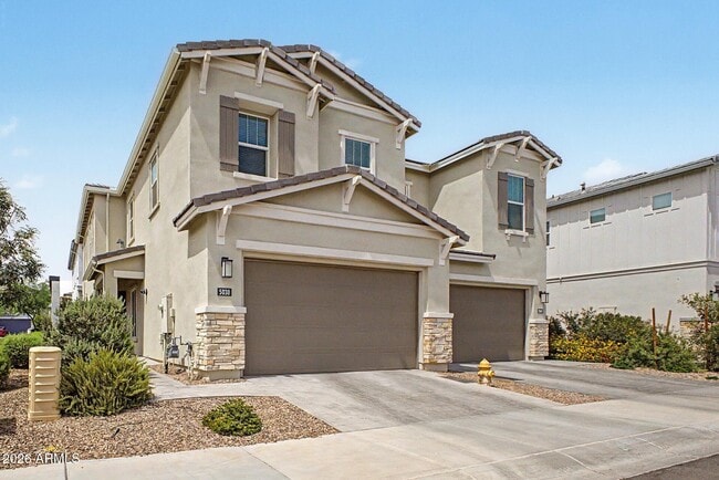 Building Photo - 5038 E Anderson Dr