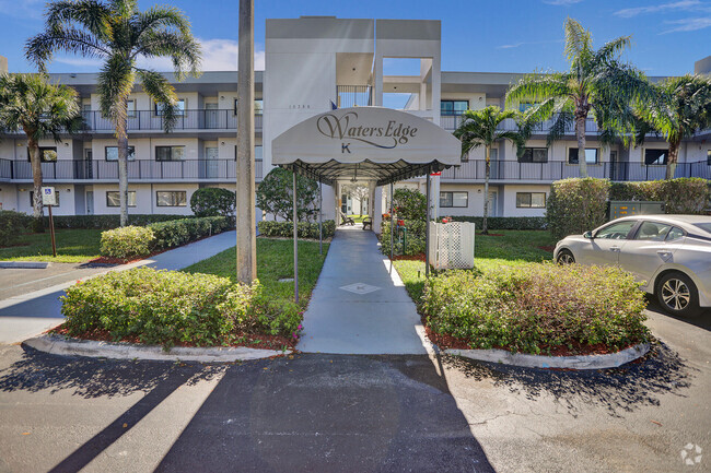 Building Photo - 15355 Lakes of Delray Blvd Unit 311 Rental