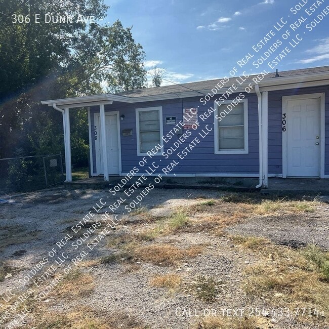 Building Photo - 306 E Dunn Ave Unit .