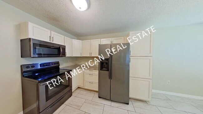 Photo - 217 Southview Dr