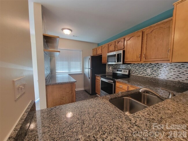 Photo - 3811 Mosscroft Ln