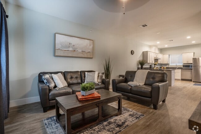 2BR, 2BA - 964 SF