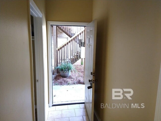 Photo - 20969 Bishop Rd