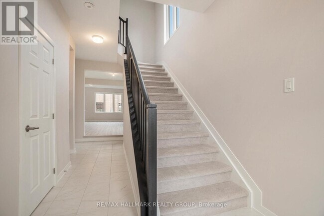 Photo - 722 Quilter Row