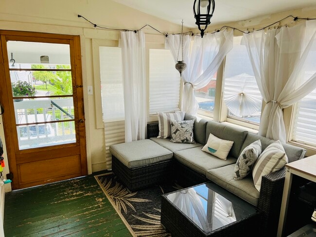 Photo - 33 Putnam St Unidad C