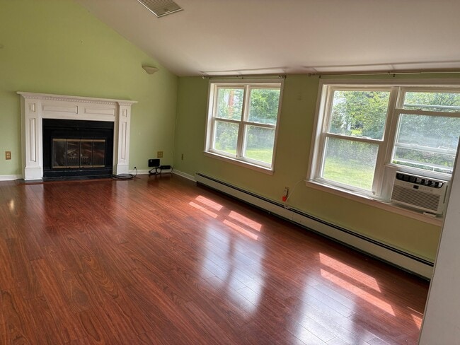 118 Beacon Rd Unit G