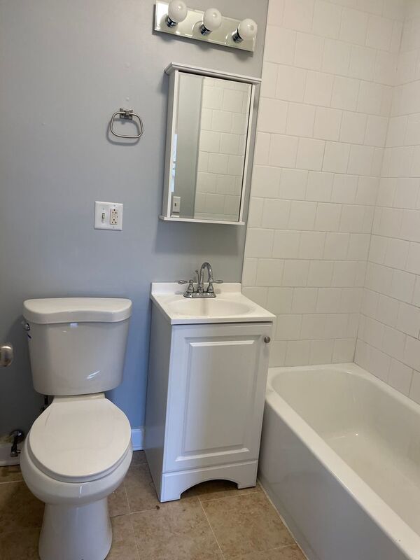 Photo - 728 N Pine Ave Unit #2F