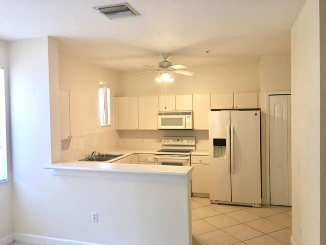 Photo - 2008 Shoma Dr