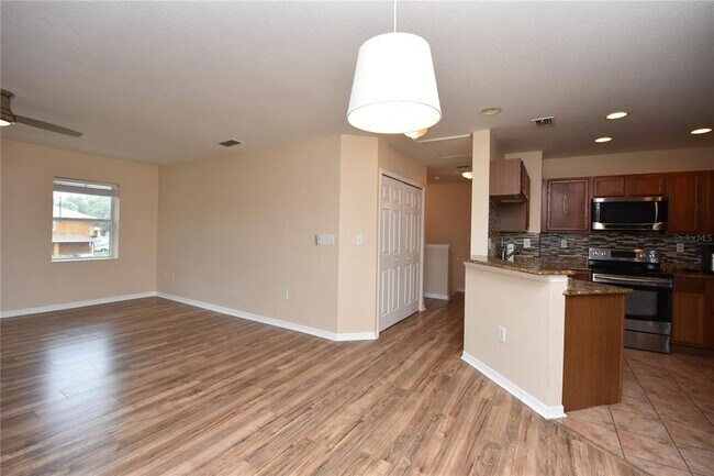 Photo - 4600 E Moody Blvd Unit 3M