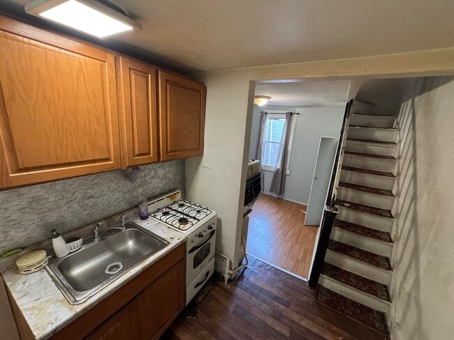 Photo - 423 4th St Unit 1W