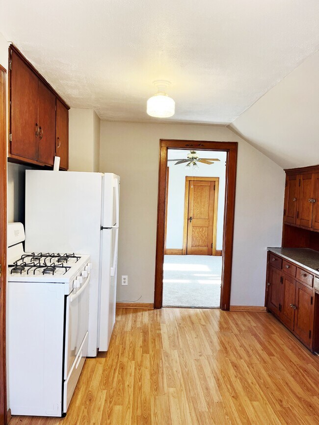 1818 6th St NE Unidad 2