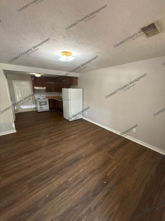 Photo - 712 English St Unit 710