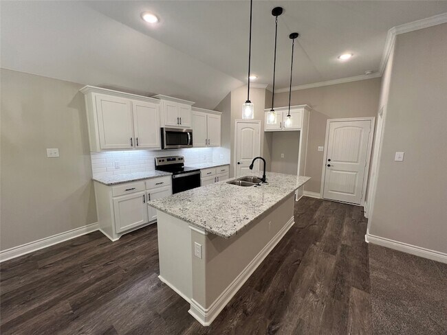 Photo - 805 Hardaway Ln