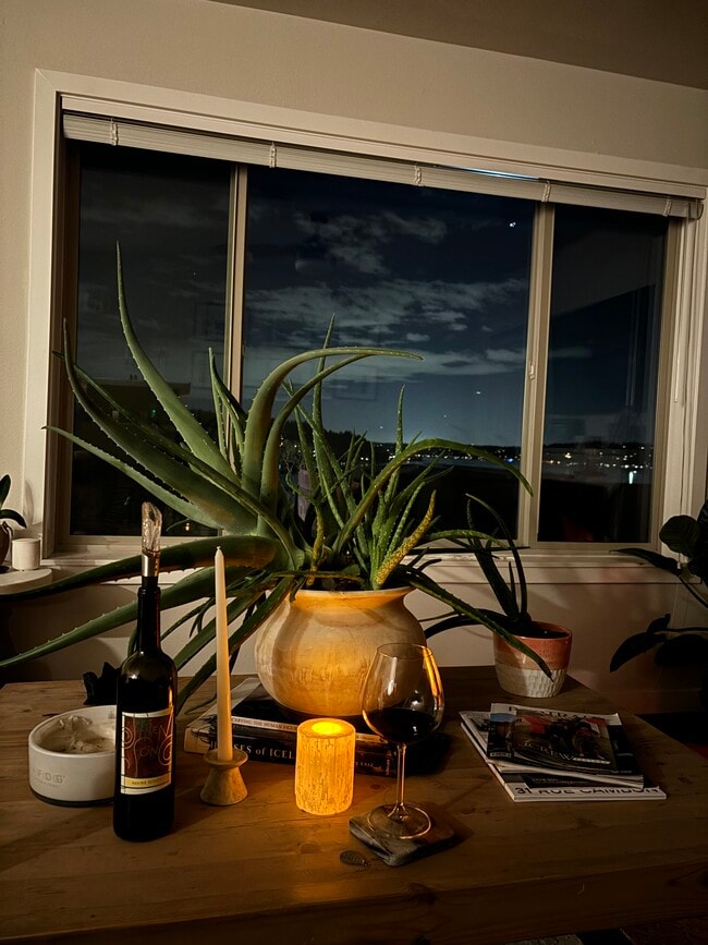 Building Photo - 6219 NE 181st St Unit Condo