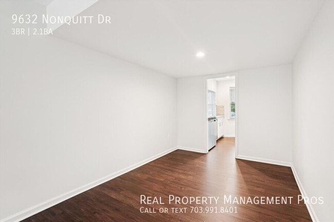 Photo - 9632 Nonquitt Dr