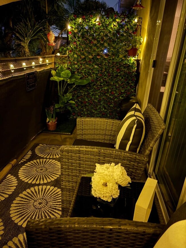 Photo - Villa Monaco Apartments