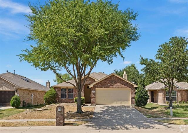 Building Photo - 9304 Warren Dr Rental