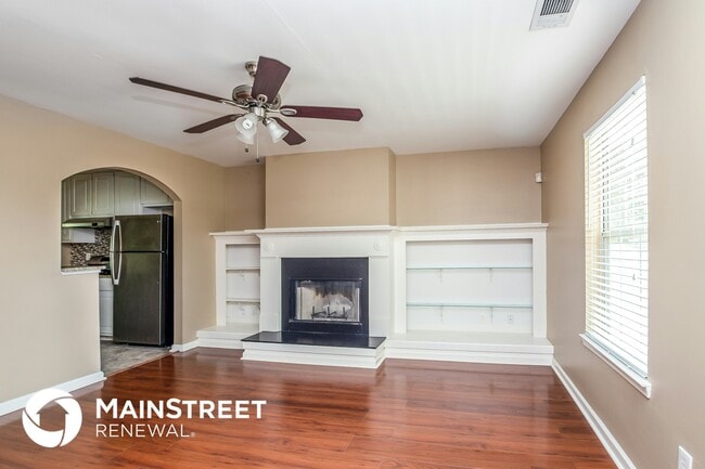 Photo - 4012 Meadow Glen Way