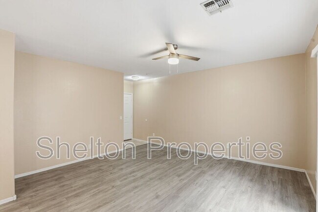 Photo - 15818 N 25th St Unidad 111