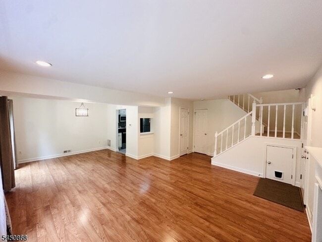 Photo - 111 Almond Dr