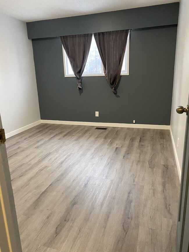 Photo - 2145 Victoria St Unit 2145 A