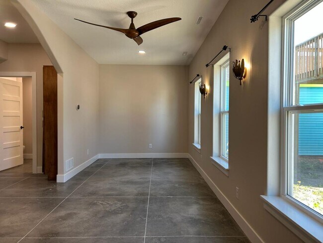 Photo - 940 M St SW Apartment Unit #B