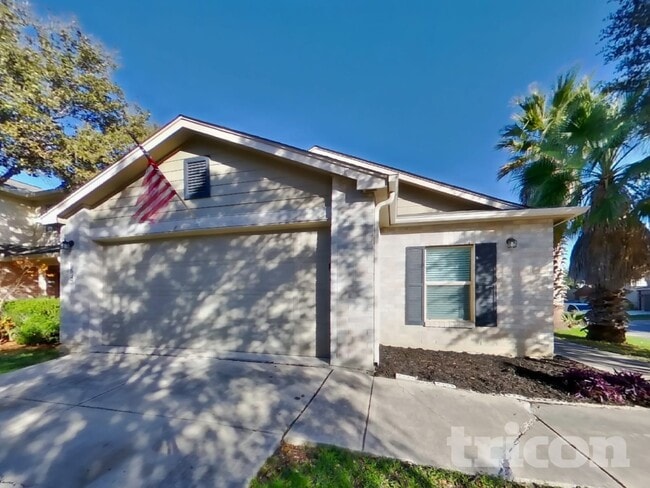 Building Photo - 6647 Hartnet Fields