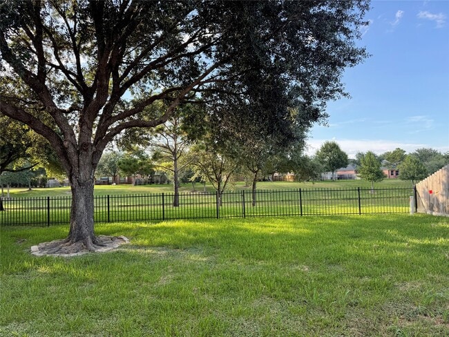 Photo - 12807 Southern Valley Dr