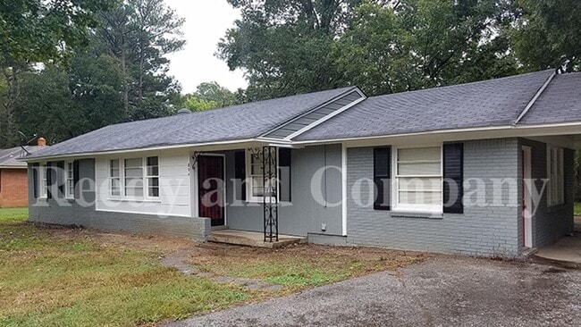Building Photo - 893 Linwood Rd