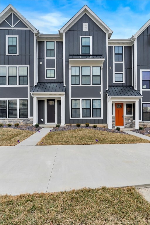 Photo - 304 Indigo Ct