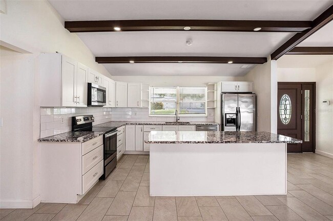 Photo - 1640 Picardy Cir