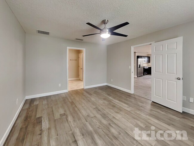 Photo - 77089 Crosscut Wy