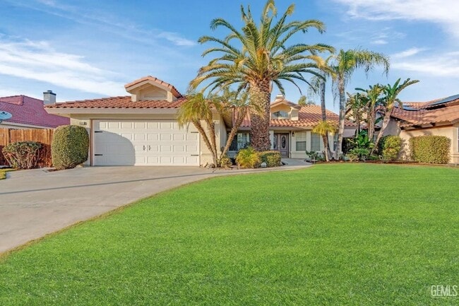 14004 Las Entradas - Gorgeous NW remodeled... - 14004 Las Entradas - Gorgeous NW remodeled... House