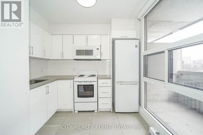 Photo - 33 Isabella St Unit 2103