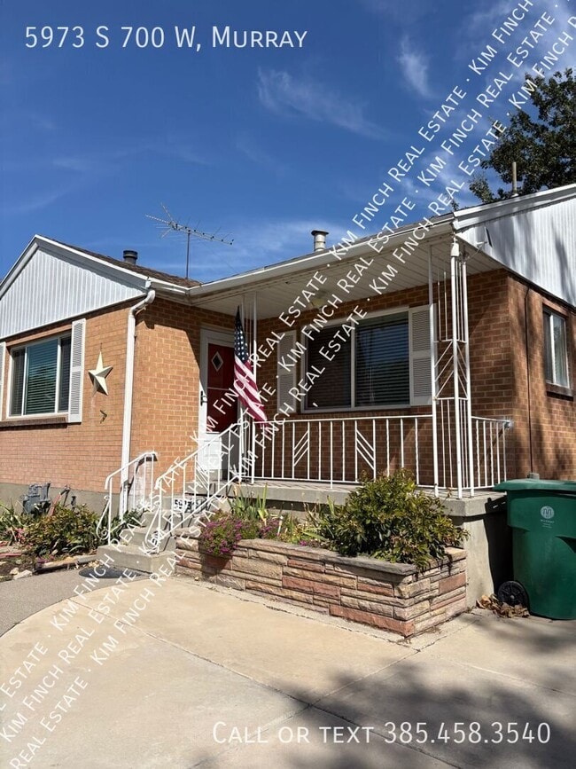 Building Photo - 5973 S 700 W