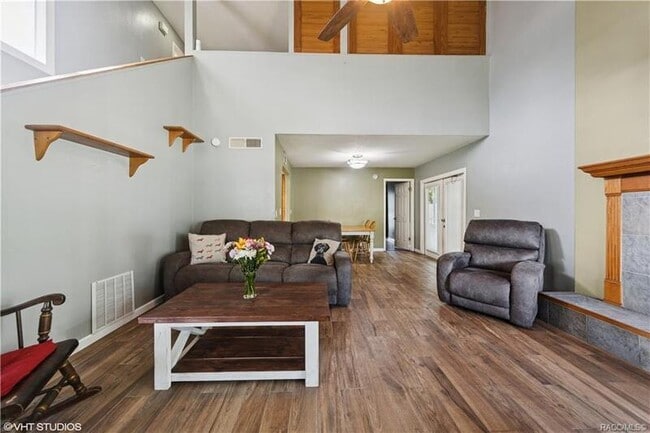 Photo - 4907 Country Aire Ln