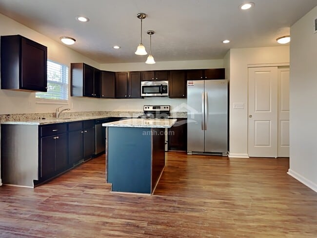 Photo - 3260 Blue Springs Dr