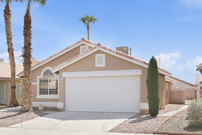 7017 Desert Clover Ct