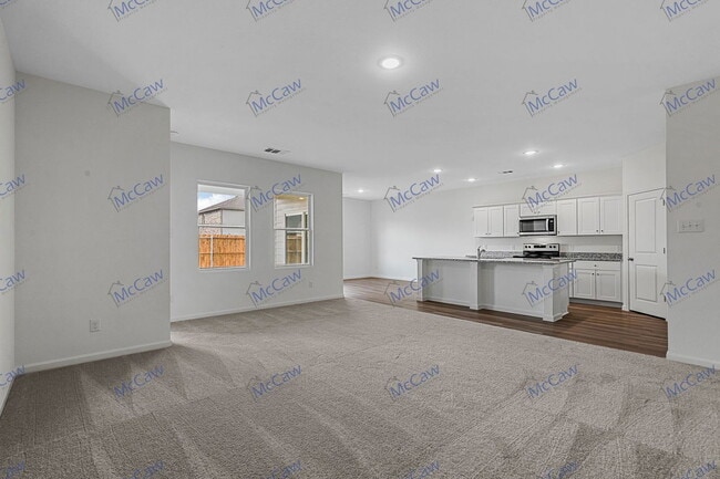 Photo - 1644 Hossler Trl